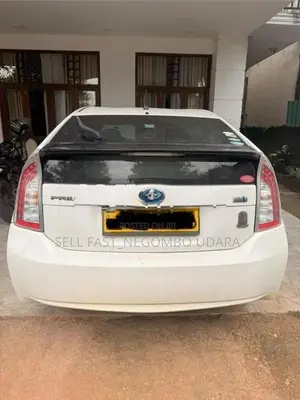 Toyota Prius 2014