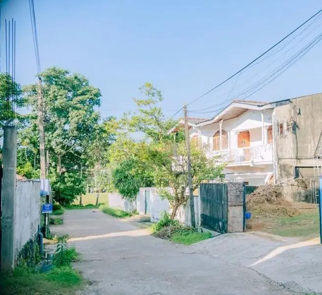 20P Prestigious Square Shaped Land For Sale In Battaramulla Pelawatta
