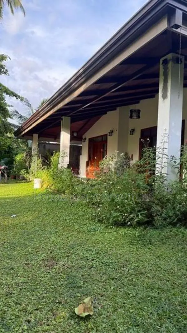 Fully Furnished House For Rent in Aluthgama