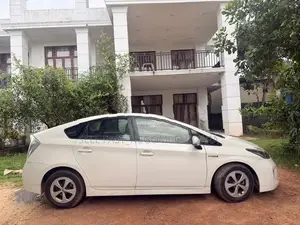Toyota Prius 2014