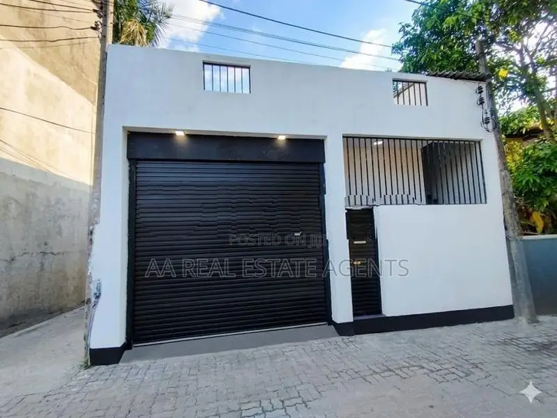 Brand New House with Slab for Sale in Wellampitiya