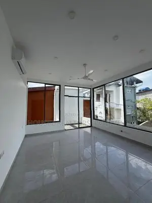 Brand New Luxury House for Sale – Thalawathugoda