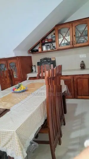 Spacious House for Sale in Kotte – Madiwela, Obahena Road
