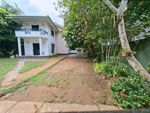 Valuable Land for Sale Kottawa, Facing Main Road. (id : Kott004)