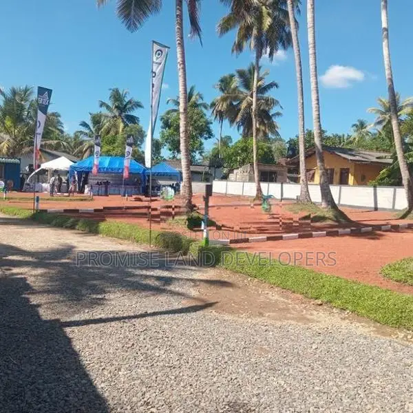 Walana, Panadura Land plots R03