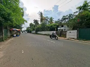 Valuable Land for Sale Kottawa, Facing Main Road. (id : Kott004)