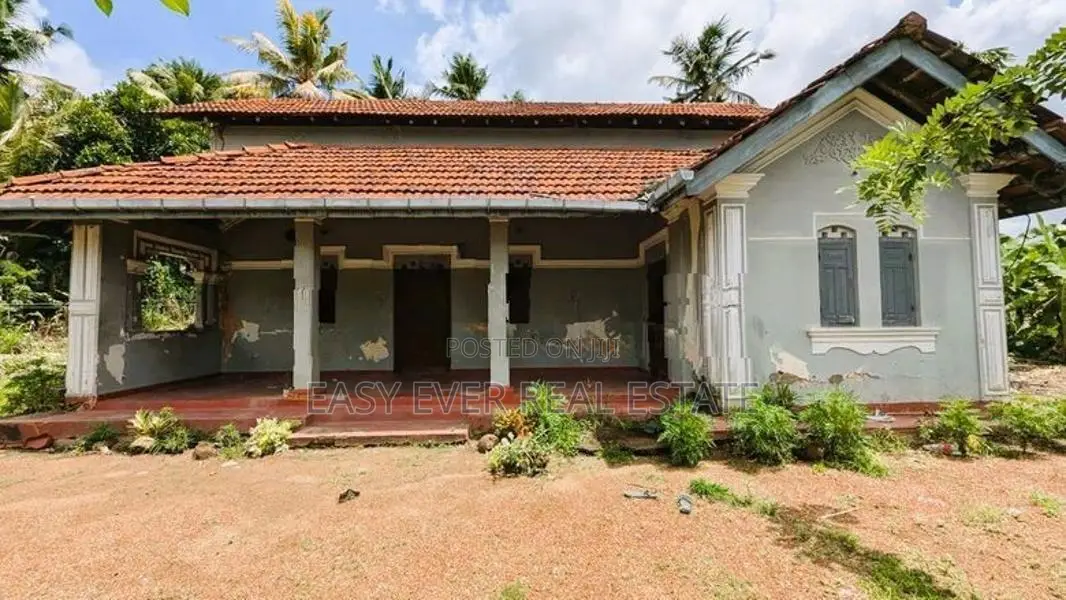 කඩවතින් House for Sale