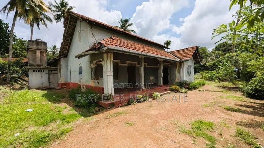 කඩවතින් House for Sale