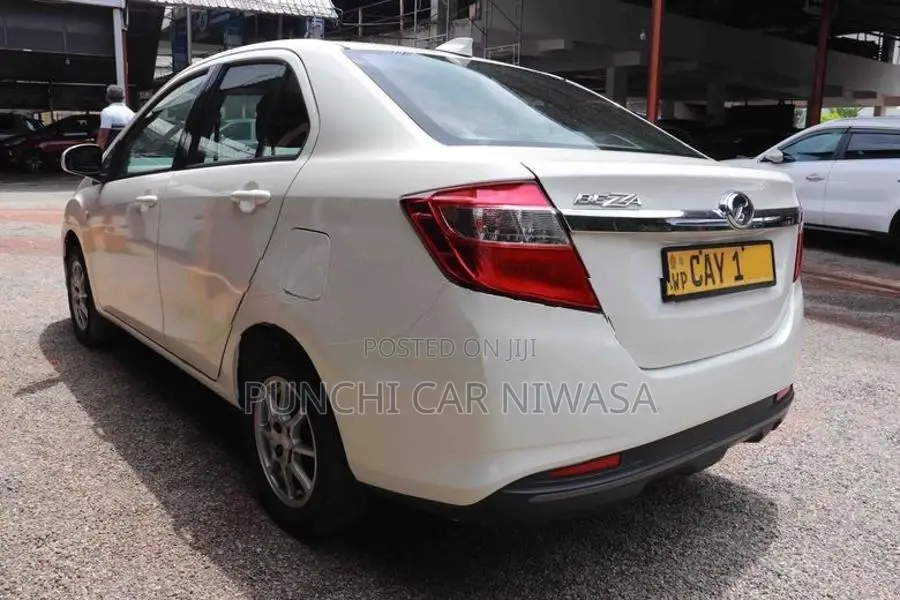 Perodua Bezza 2017