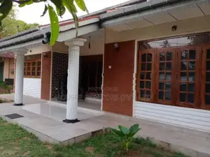 60 Perch Spacious House for Sale – Minuwangoda