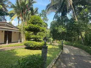 Beautiful 5-Bedroom House for Sale in Nawalapitiya – Paththunupitiya
