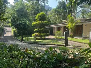 Beautiful 5-Bedroom House for Sale in Nawalapitiya – Paththunupitiya