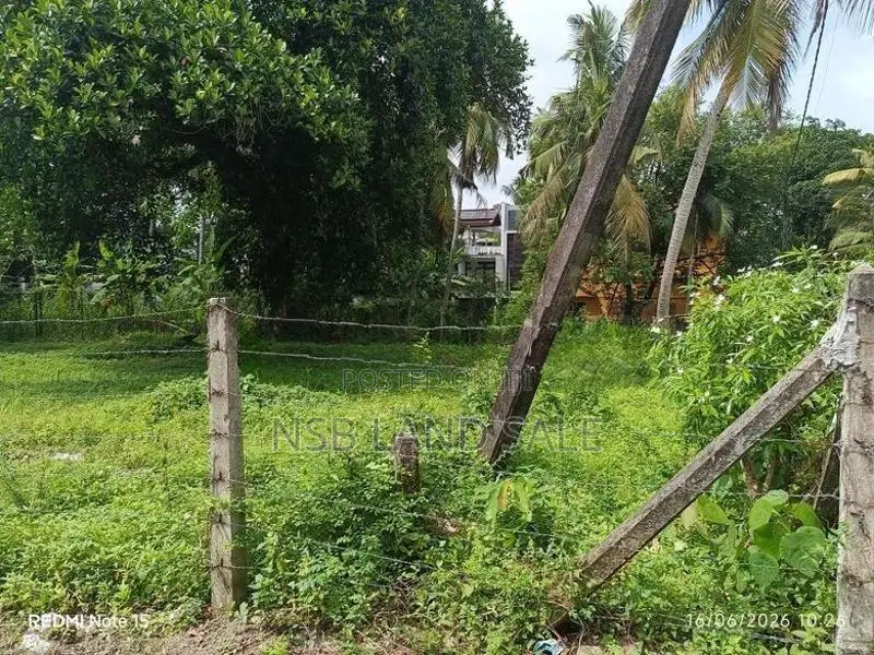 (NSB ) RESIDENCE LAND FOR SALE TALAWATHUGODA