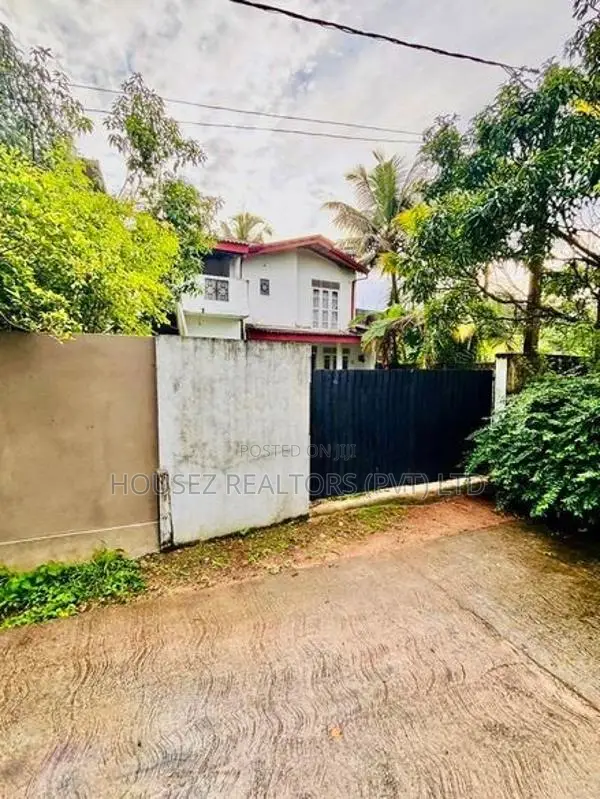 House for Sale – Ja-Ela Ganemulla Road