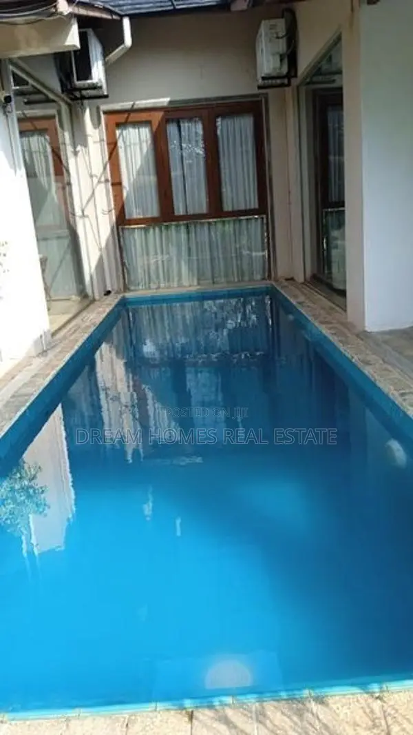 Serene Single-Storey Villa with Stunning Lake View – Werahera