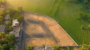 kahathuduwa අධිවේගී පිවිසුමට ආසන්නයෙන් පදිංචියට අගනා බිම්කොටස්