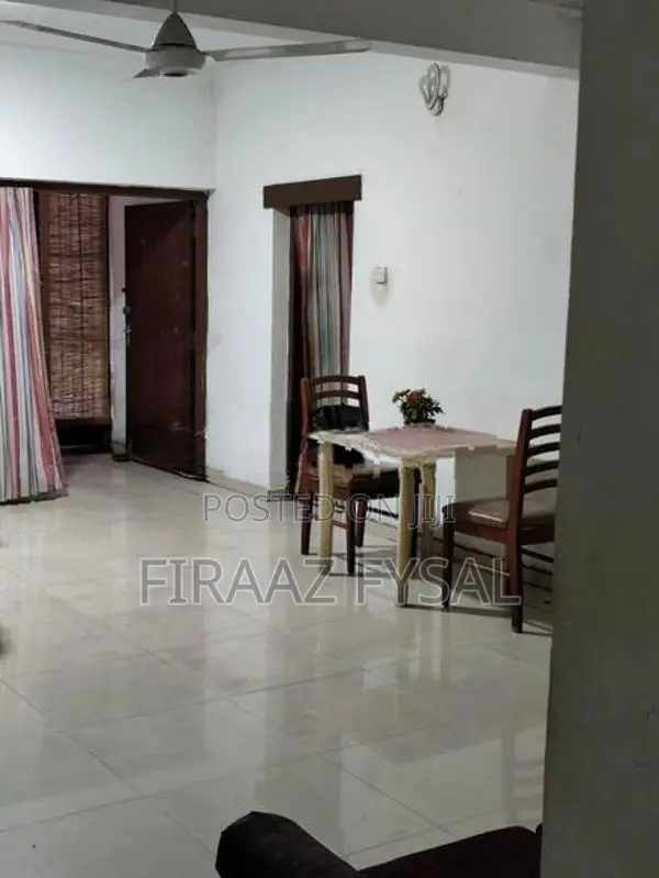 Rooms for Rent Office Ladies in Nugegoda