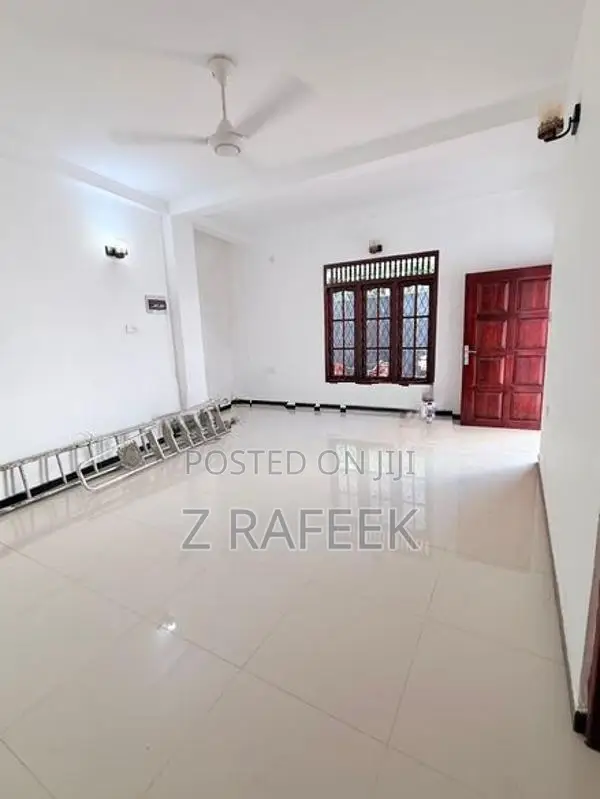 Ground Floor House for Rent on Kadawatha Road, Dehiwala