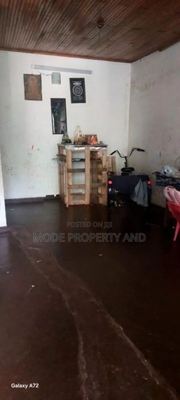 land for sale in mountlavaniya