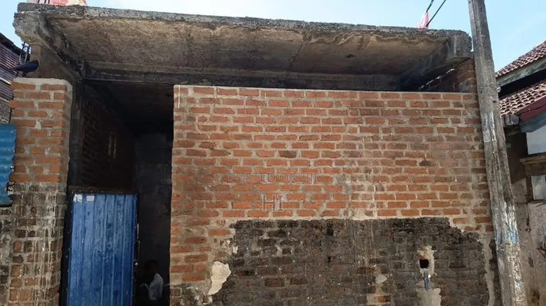 House for Sale Near Zahira College Orabipasha Road Kalmunei