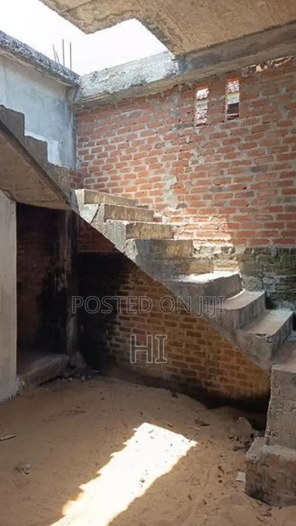 House for Sale Near Zahira College Orabipasha Road Kalmunei