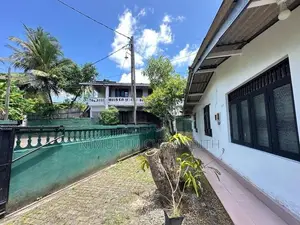 Land with Two Houses for Sale Mulleriyawa