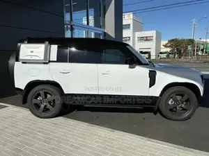 Land Rover Defender X DYNAMIC SE P300 2025