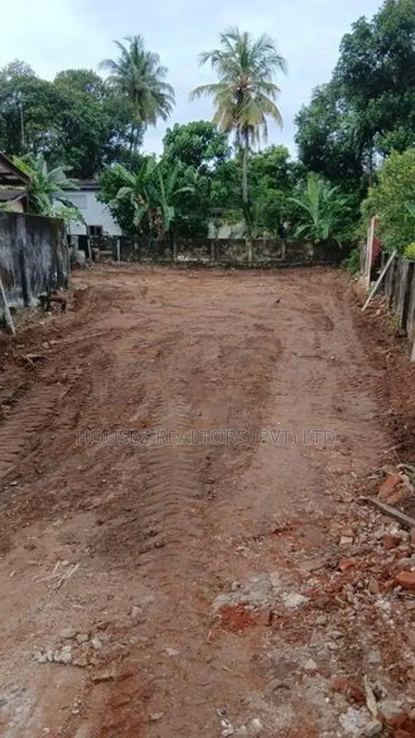 20 Perch Land for Sale in Alwis Town, Wattala