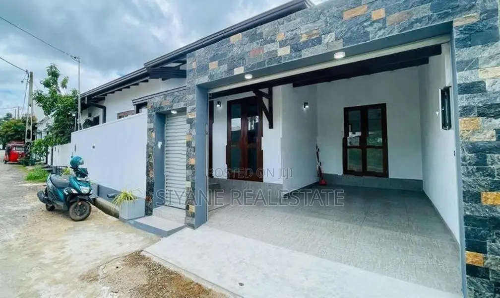Beautiful House for Sale Athurugiriya