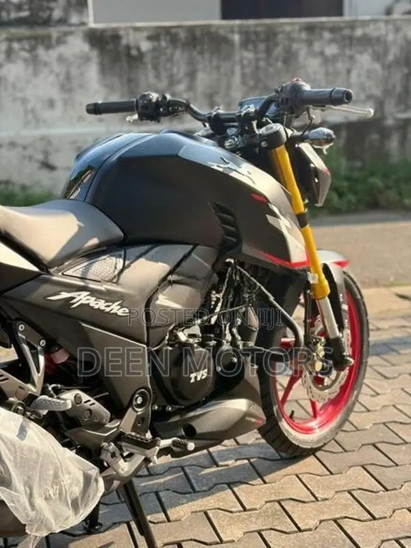 TVS Apache RTR 160 2026