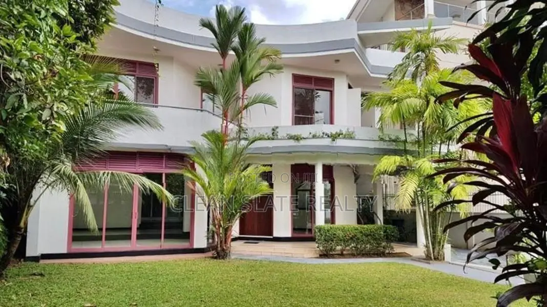 5 Bedroom House for Rent at Battaramulla