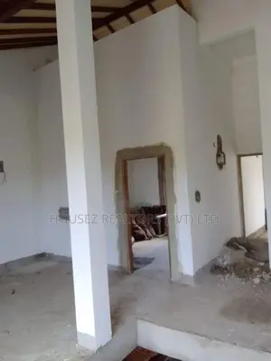 2-Story House for Sale in Moratuwa (egodauyana)