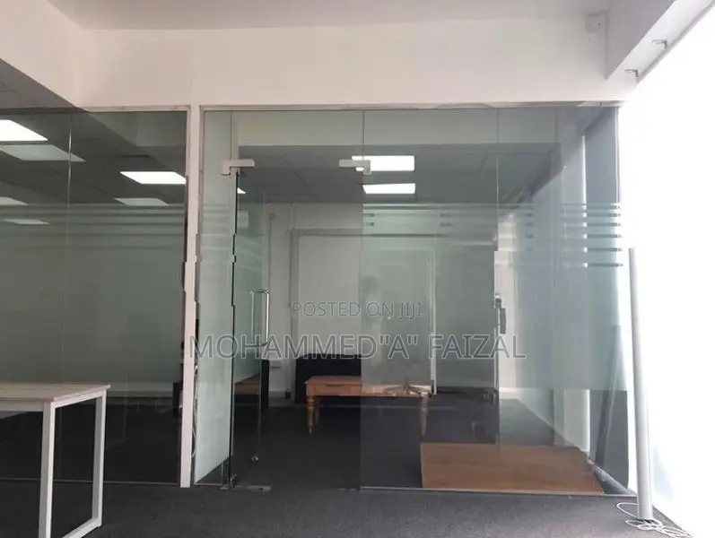 Office Place for Rent in Kollupity Colombo.03