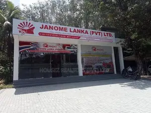Commercial Building for Rent – Kahawatta