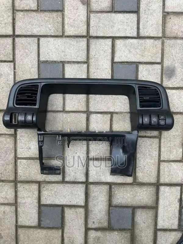 Isuzu lorry meter panel