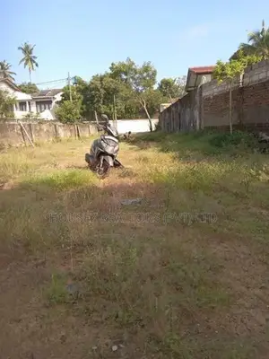 20 Perch Land for Sale in Alwis Town, Wattala