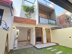 Architecture Modern Designed Luxury Three Story House-Pelawatta