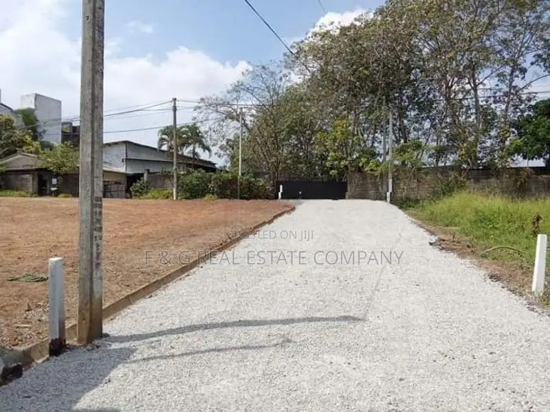 Valuable Land Plots Sale in Thalawathugoda