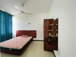 Architect-Designed 5Bedroom Residence House with Studio Apartment