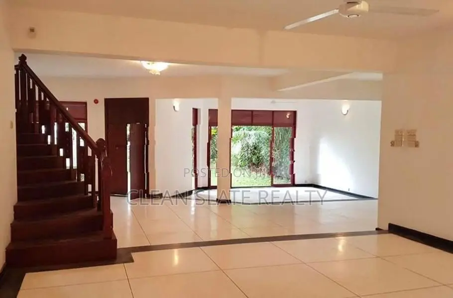 5 Bedroom House for Rent at Battaramulla
