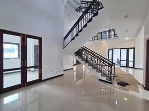 Luxury House for Sale in Mount Lavinia