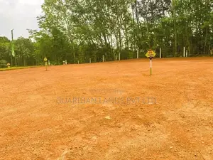 Peaceful Area Land for Sale in Meeriyagalla