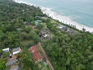 Hiriketiya Surf Bay Near Tourism Project Land Sale