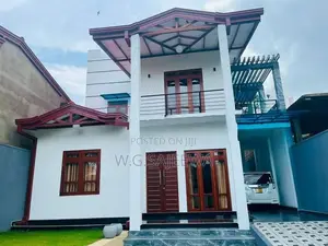 Fully Furnished Luxury House For Sale In Hanwalla, kosgama