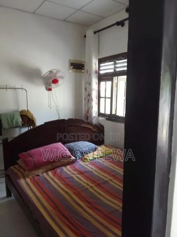 3Bedroom house for sale in Kandawala katana