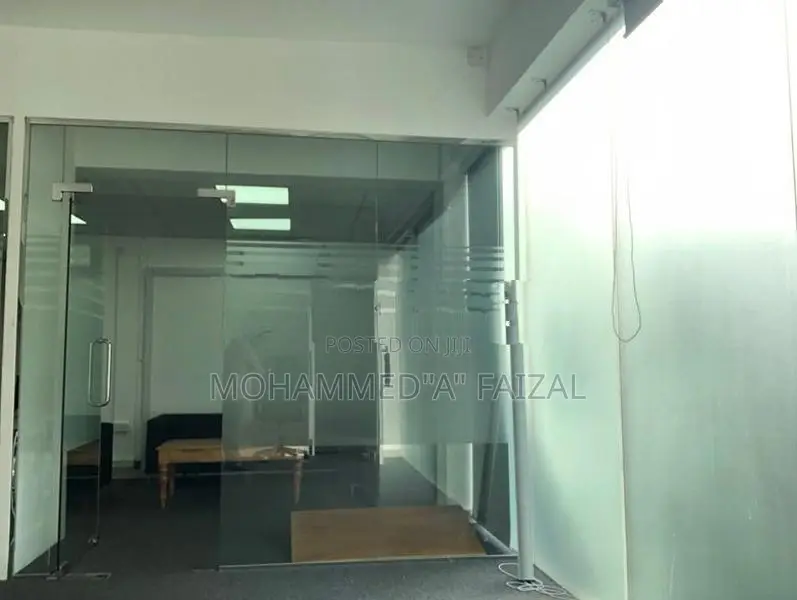 Office Place for Rent in Kollupity Colombo.03