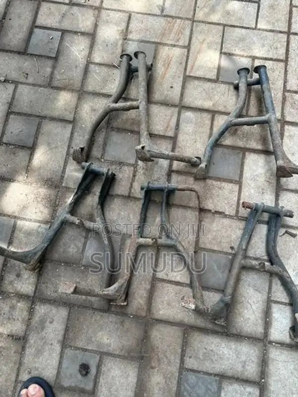 Honda Jade main stand