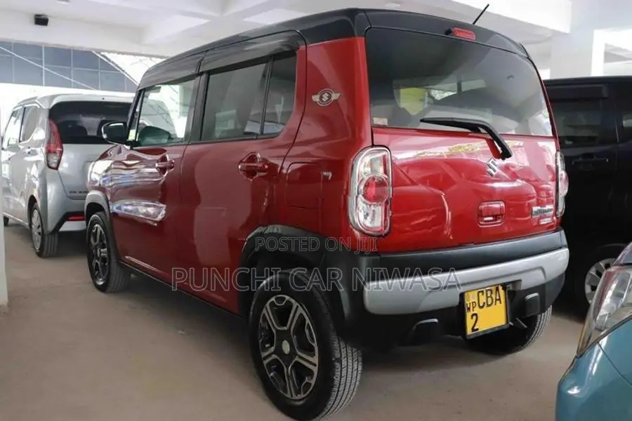 Suzuki Hustler 2015