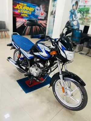Bajaj CT100 2025