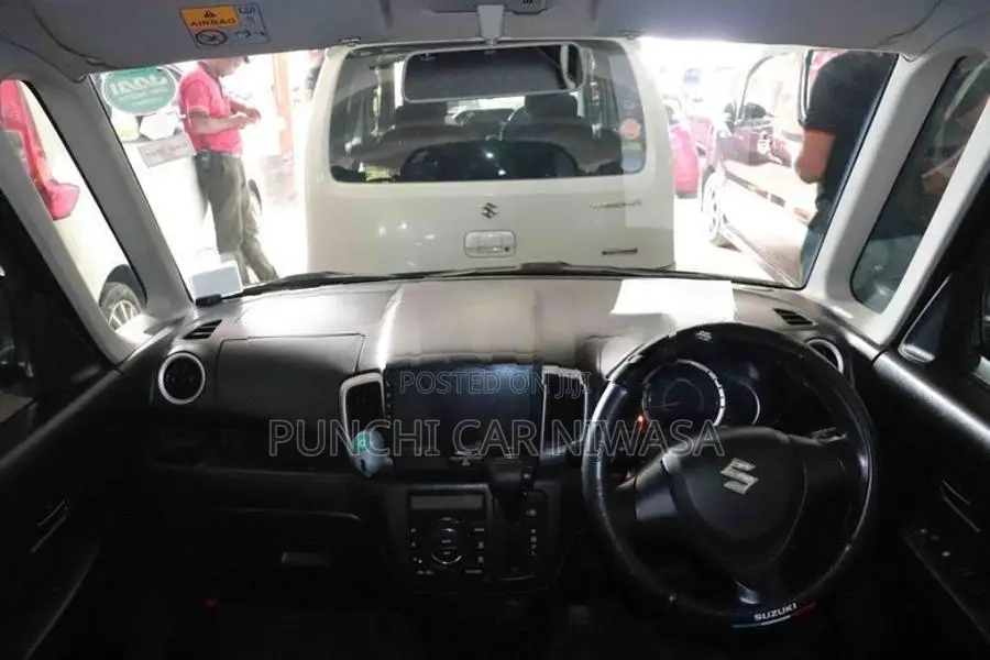 Suzuki Spacia 2017